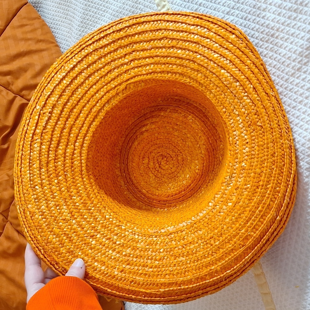 ORANGE STRAW DERBY HAT 👒 - Picture 7 of 7